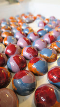 Afbeelding in Gallery-weergave laden, Bonbons Klein kerst